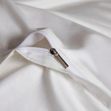 Load image into Gallery viewer, Luxurious Silky Embroidered Quilt Cover Set - 4 Pieces Set White - Decor Home