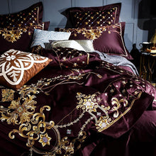 Load image into Gallery viewer, Luxurious Embroidered Quilt Cover Set - PURPLE (4 & 6 Pcs Set) - Decor Home