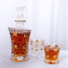 Load image into Gallery viewer, Whiskey Glasses Set - King Gold (4- Tumbler & Decanter Set) - Decor Home