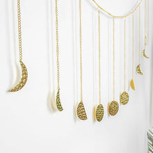 Load image into Gallery viewer, 11Pcs Gold Metal Moon Garland Wall Decoration Set - Fansee Australia
