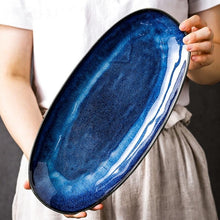 Load image into Gallery viewer, Handmade Large Serving Plate Fish Plate (28.3cm)
