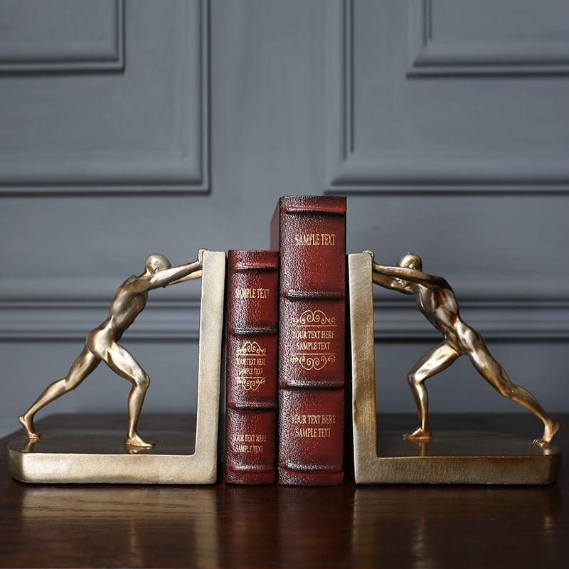 European Style Retro Creative Study Room Wine Cabinet Office Decoration Ornaments Sports People Pushing Objects Bookends - For Home Decor