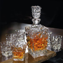 Load image into Gallery viewer, Whiskey Decanter and Glasses Set (Cœur Pur - Chevalier) - For Home Decor
